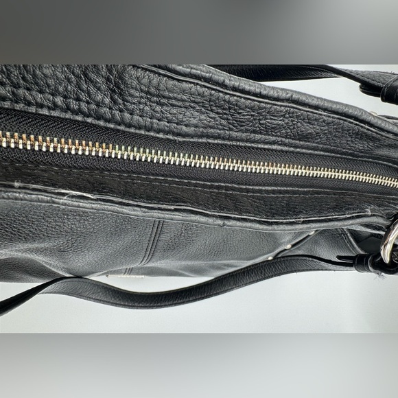 Coach Black Park Leather Carrie Tote | Good Used Condition - Picture 8 of 17